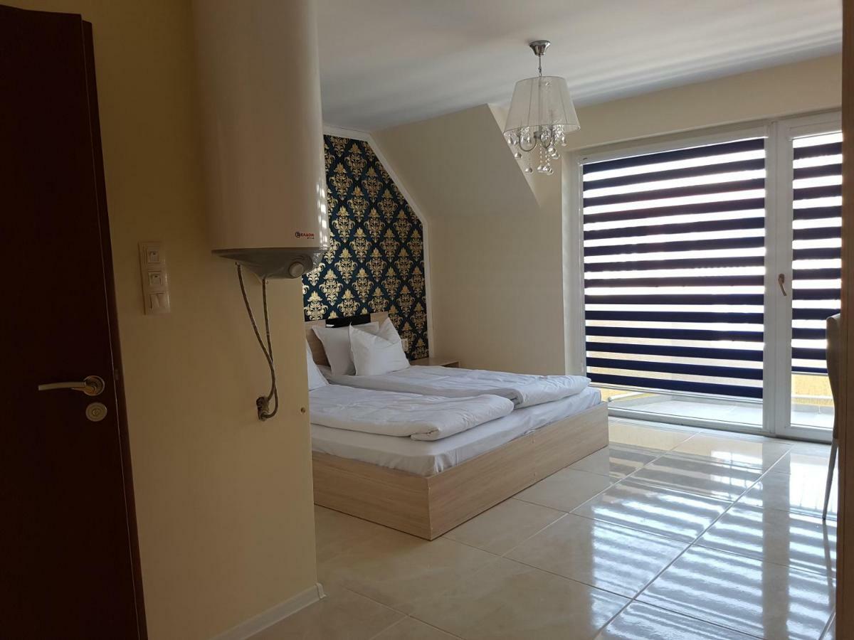 Guesthouse Zanier Nesebar Bagian luar foto