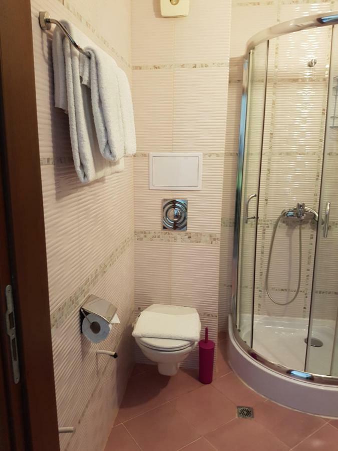 Guesthouse Zanier Nesebar Bagian luar foto