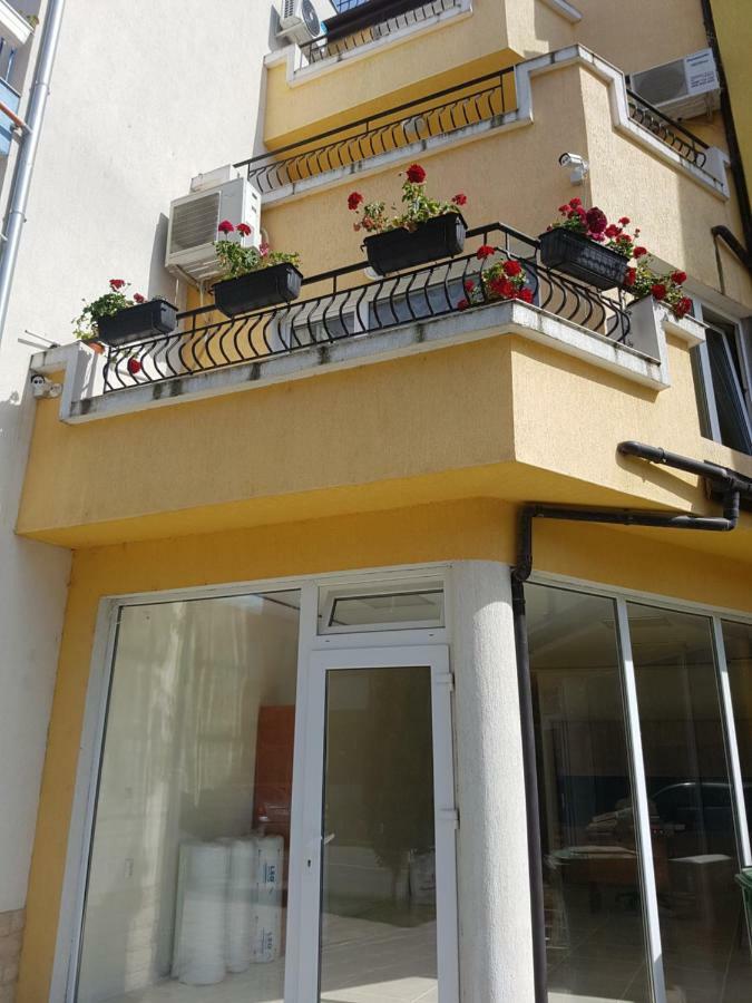 Guesthouse Zanier Nesebar Bagian luar foto
